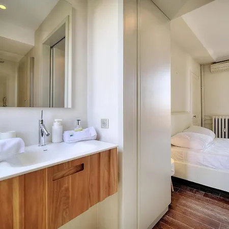 Immogroom - Large - Parking - Air Conditioning - Sea View - Wifi Apartment