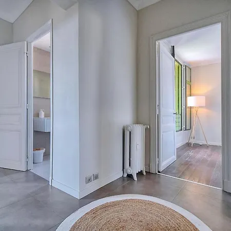 Immogroom - Large - Parking - Air Conditioning - Sea View - Wifi Apartment